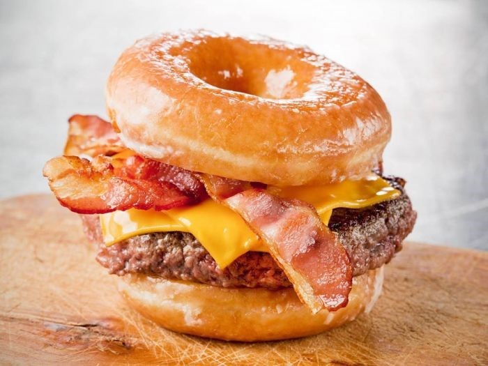 news-crazy-doughnut-burger-win-mind-lost
