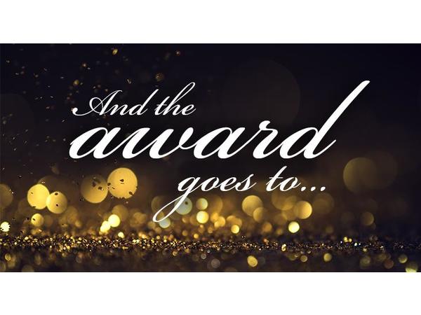 the-award-goes-to.jpg