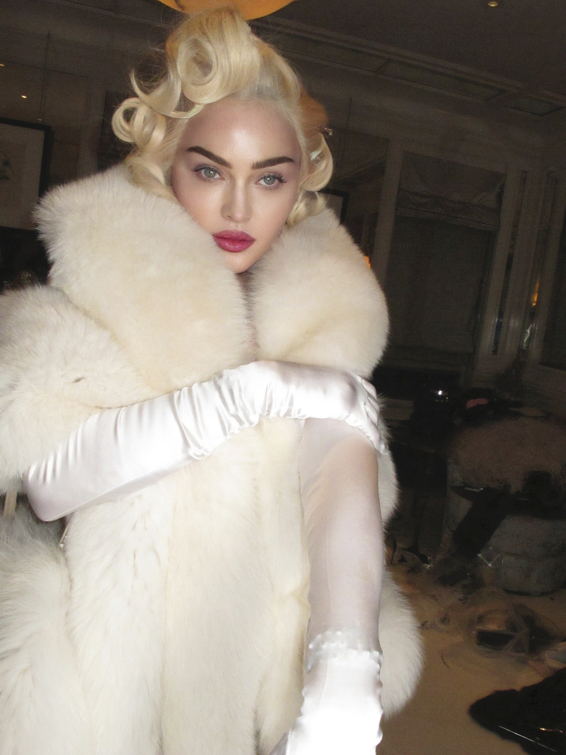 Madonna-3.jpg