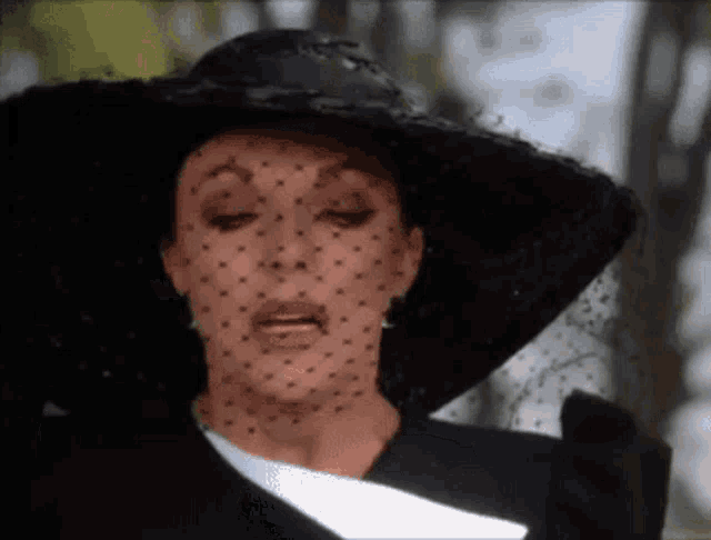 joan-collins.gif