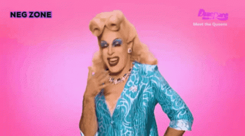 ava-hangar-drag-race-italia.gif