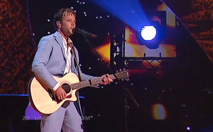 bc0baf30c238db4c152d90c977930d8a--eurovision-songs-hold-on.jpg
