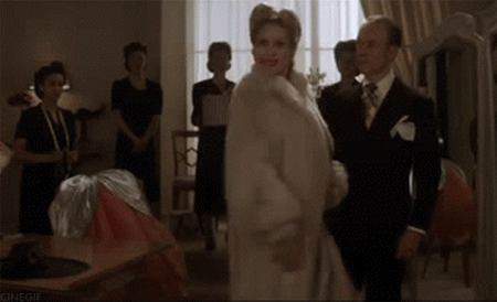 tumblr_nn2i72Phli1r3tiuvo1_r2_500.gif
