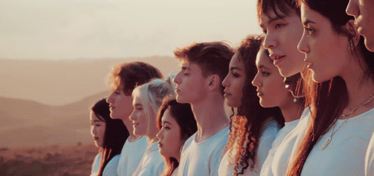 5a0322ac9553d02e873cdc46db2377c0.gif