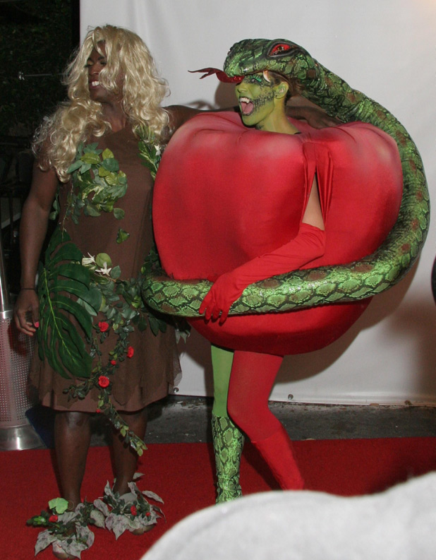 618_showbiz_halloween_heidi_seal_03.jpg